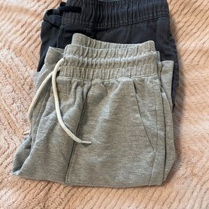 Wonder Nation Light Gray and Blue Gray Kids Short Set - joggers and cargo